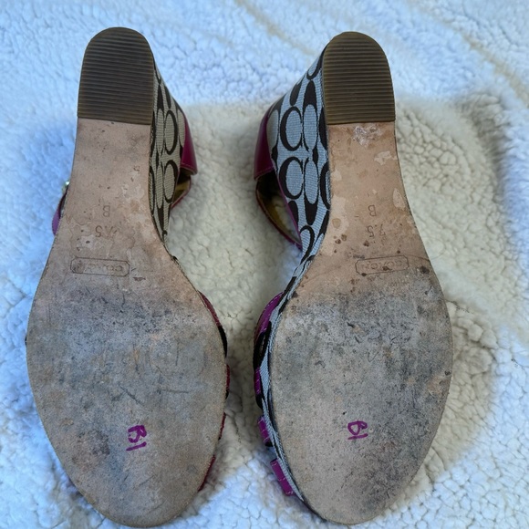 Coach fuchsia is wedge sandals size 7.5 - Picture 6 of 8